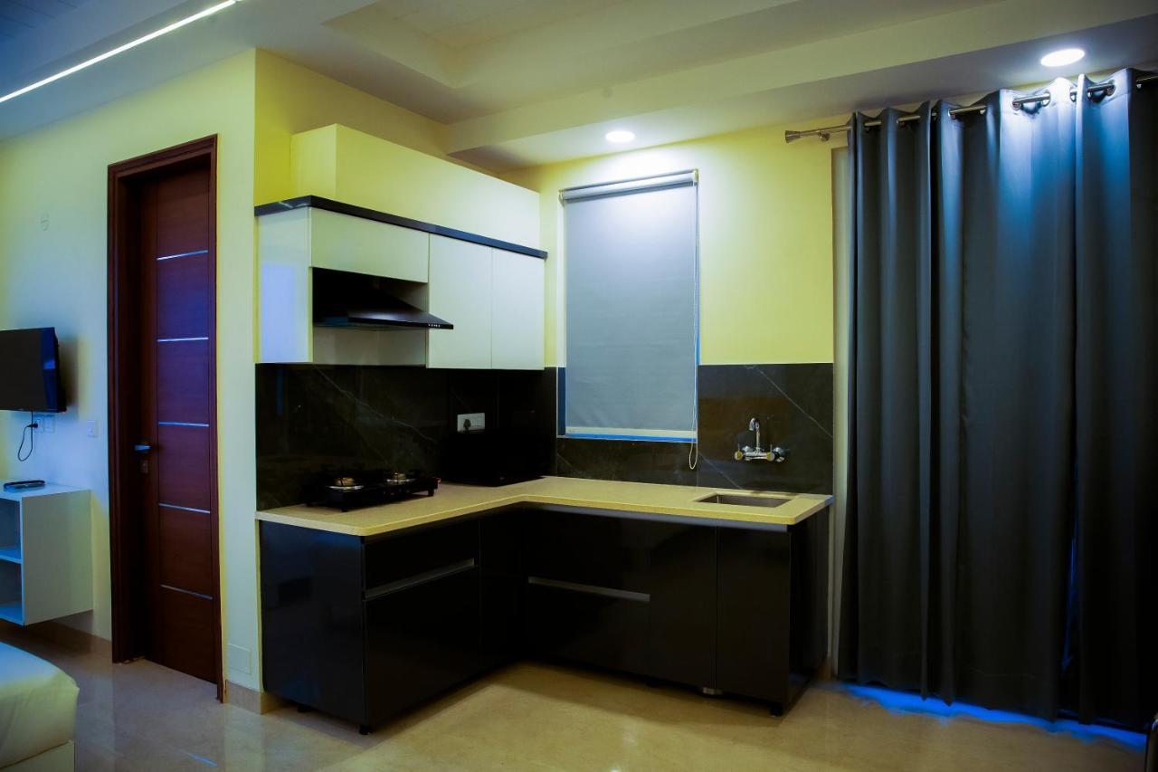 Lime Tree Luxury Studio - Service Apartment Near Artemis Hospital ,Gurgaon Buitenkant foto